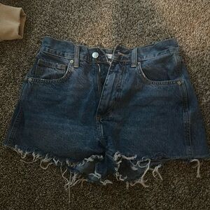 Vintage dark blue jean shorts. Perfect for summer. Worn once